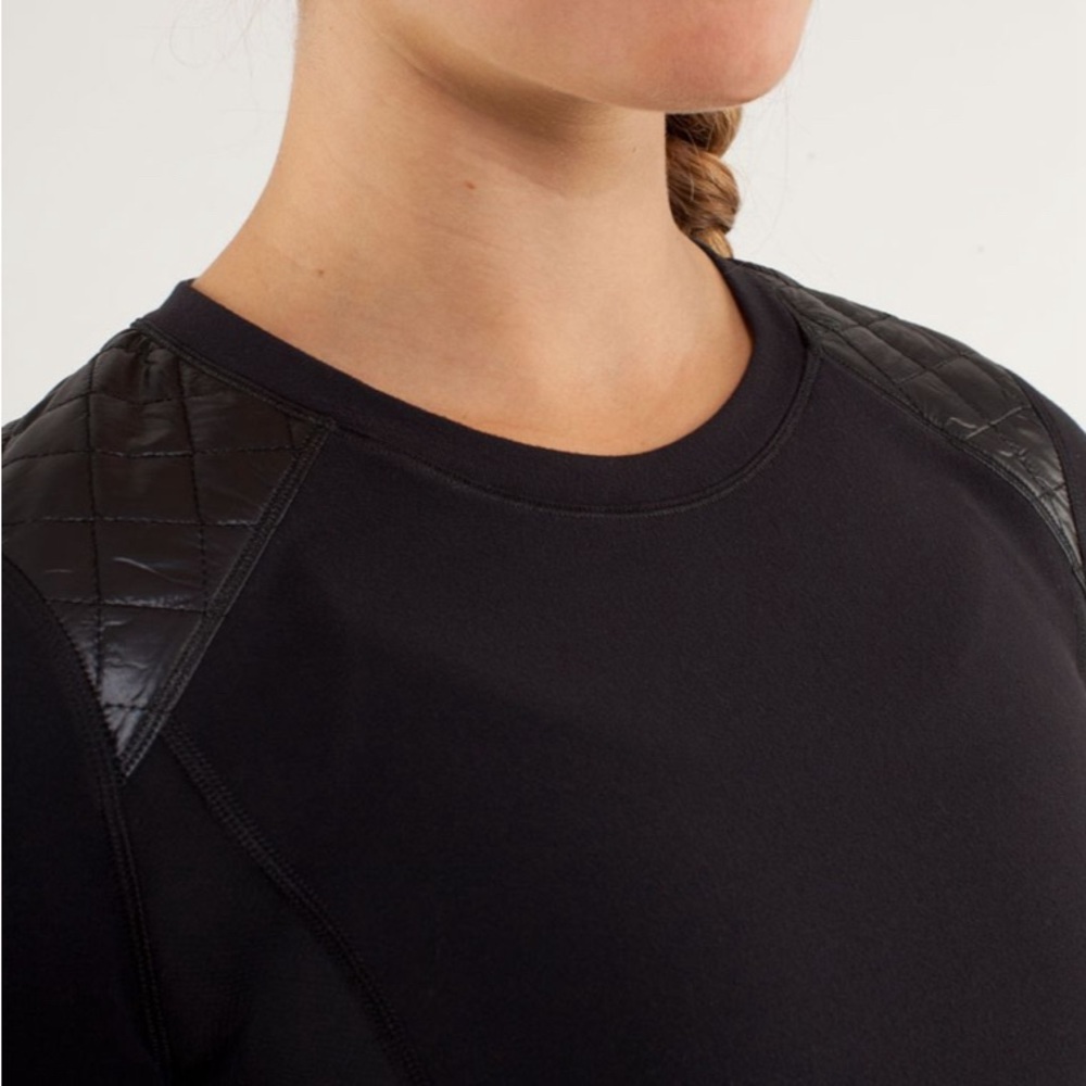 Lululemon Ice Queen Top Shirt Womens Size 4 Black Quilted Shoulder Elbow Patch - Picture 5 of 6